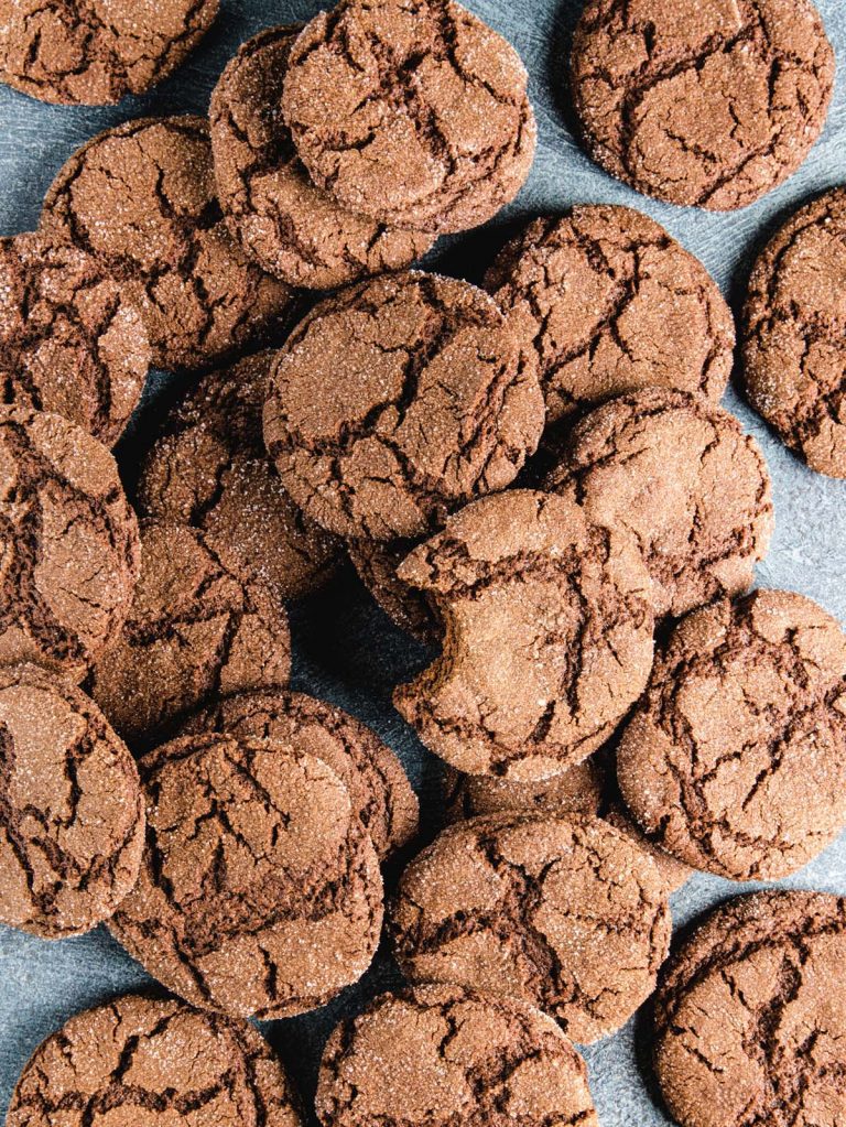 Chewy Ginger Molasses Cookies